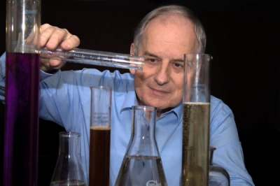 ilustracja aktualności: Jak zdobyć "Wielką Księgę Eksperymentów"? 