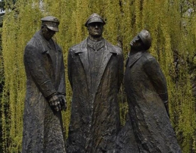 ilustracja aktualności: Wojewódzkie obchody rocznicy Zbrodni Katyńskiej i Katastrofy Smoleńskiej 