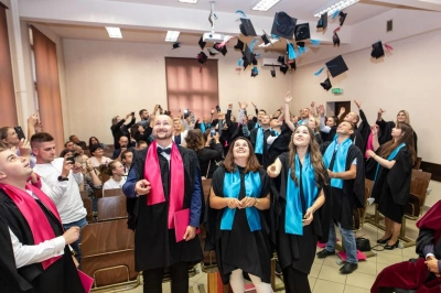 ilustracja aktualności: Gala Akademicka dla absolwentów studiów I i II stopnia w  Cieszynie | 12.07.2022