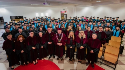 ilustracja aktualności: Gala wręczenia dyplomów absolwentom studiów II stopnia - Dąbrowa Górnicza