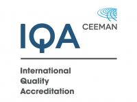Logo organizacji CEEMAN z napisem "IQA" oraz frazą "International Quality Accreditation".